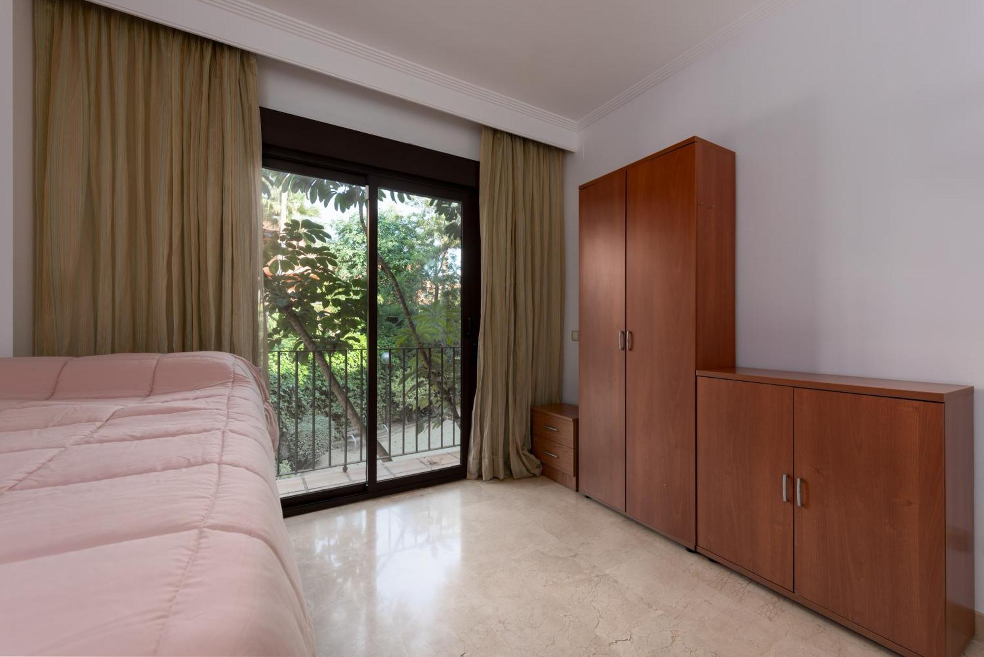 Apartamento Con Piscina - Эстепона Экстерьер фото